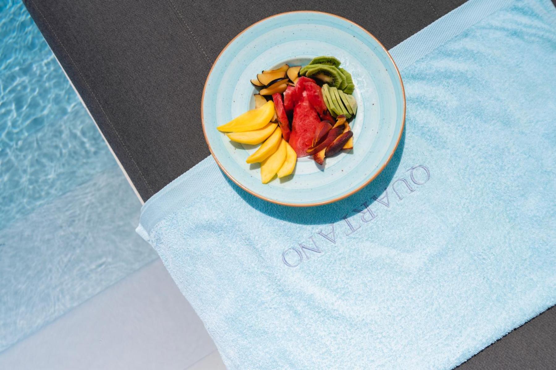Quartano Suites By Heliessa, Adults Only Науса Екстериор снимка