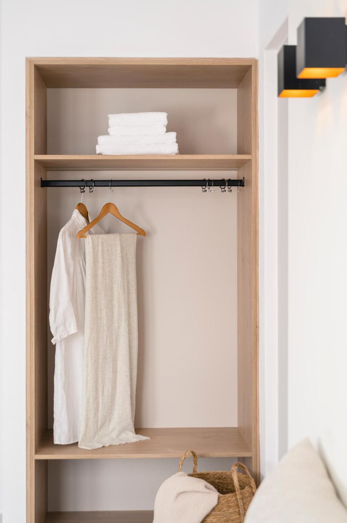 Quartano Suites By Heliessa, Adults Only Науса Екстериор снимка