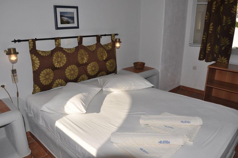 Quartano Suites By Heliessa, Adults Only Науса Екстериор снимка